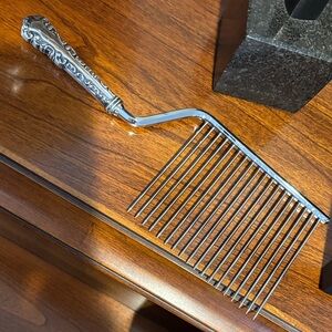 🍰 Sterling Silver handled Cake Breaker by Birk’s 925, Louis XV Pattern